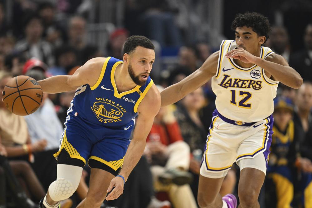 更是士气与 更是士气与