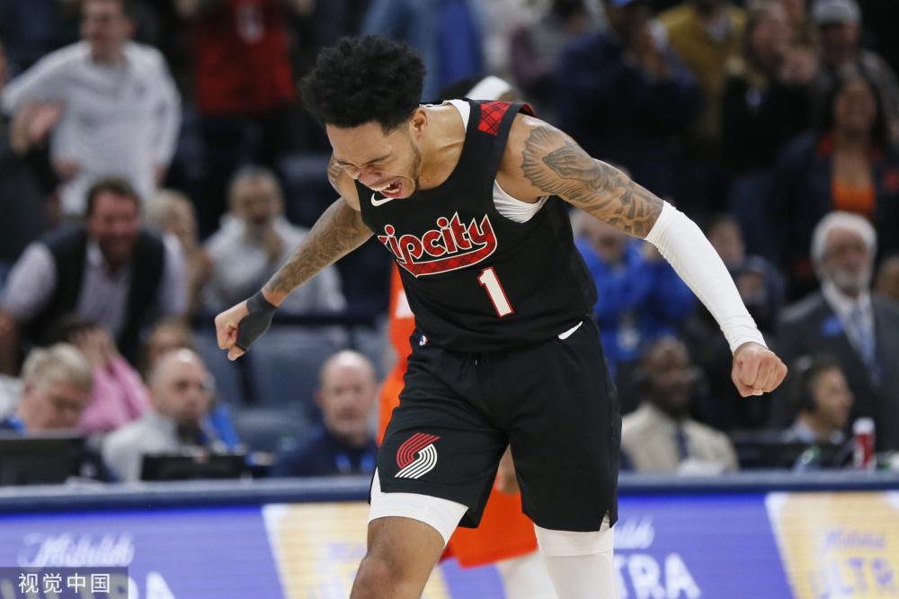 他在一场对 他在一场对