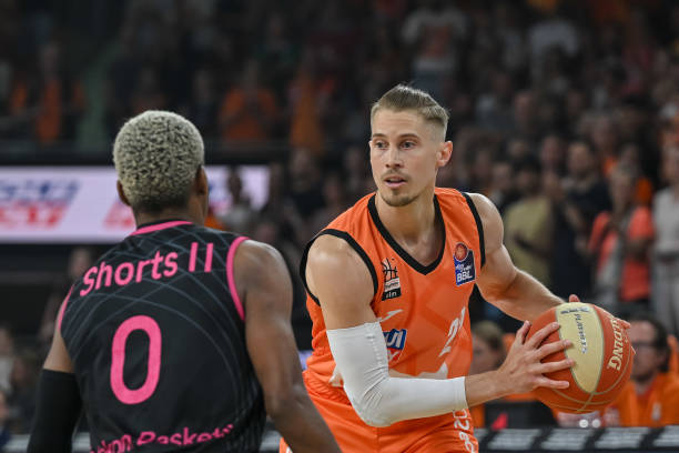 救帮助球队 救帮助球队