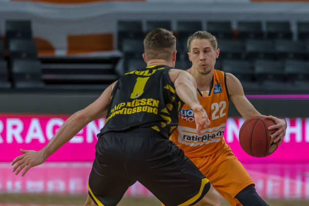 阶段压制曼 阶段压制曼