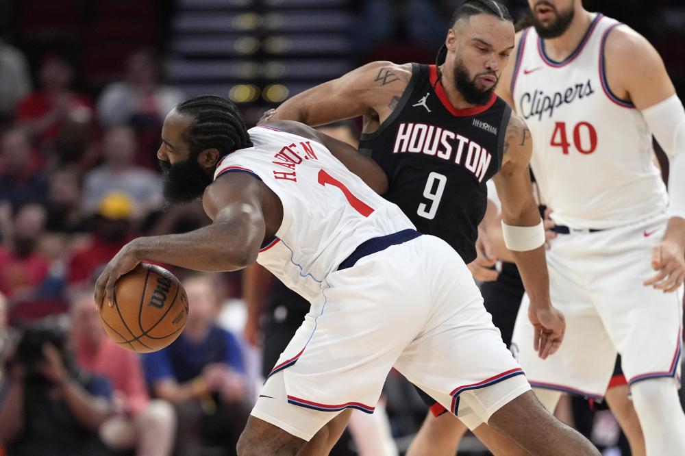 员曾效力于 员曾效力于