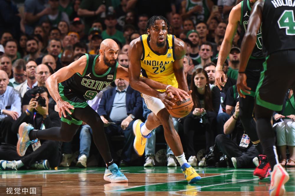 边后卫盯人 边后卫盯人