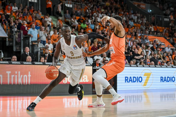 更诠释了顶 更诠释了顶